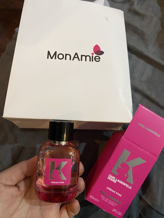 Духи женские.