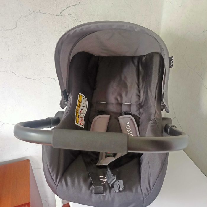 Коляска детская и автокресло