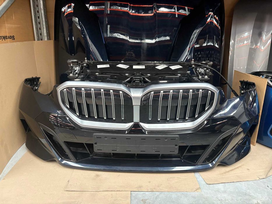 Части за челен удар БМВ Г60 Г61