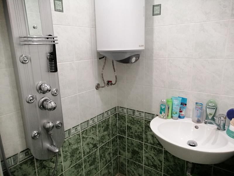 Продава се Двустаен апартамент в София, Люлин 8 - 65 кв.м за 1985 €/кв.м - Снимка #6