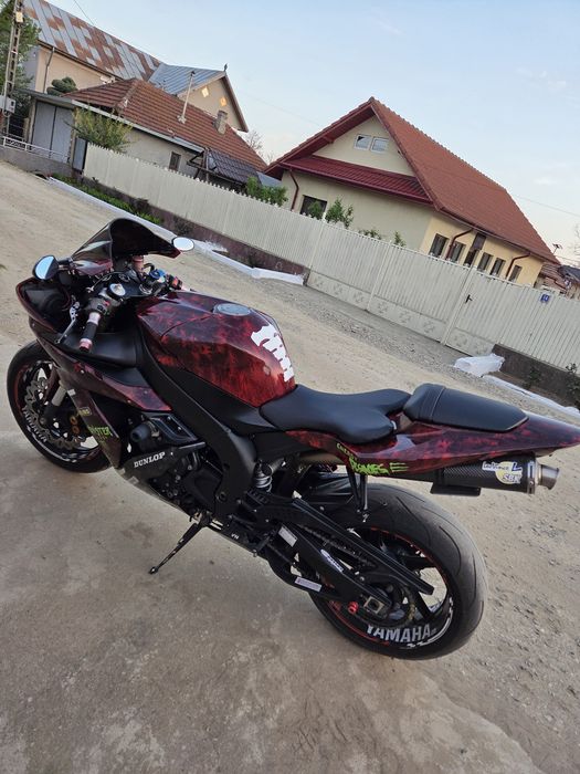 Yamaha R1, 3 chei originale + accesorii.