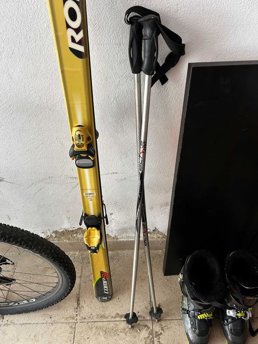 Schiuri Rossignol Comp Junior 150 cm cu legături + bețe