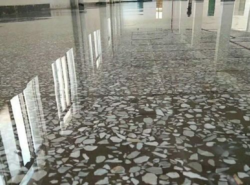 Mazayka xizmati va styajka vertolyot va topping