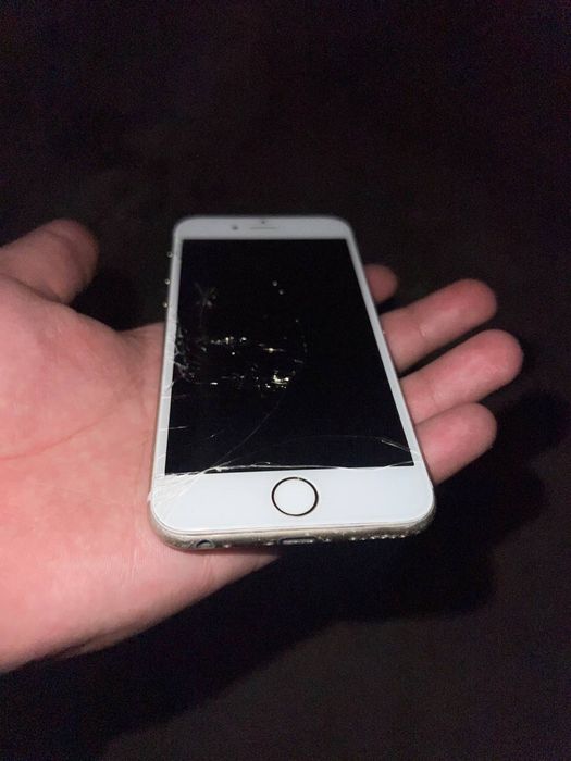 Iphone 6s 16 gb pamyati