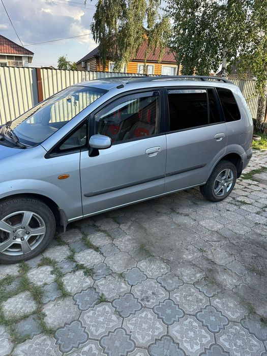 Продам Мазду Premasy