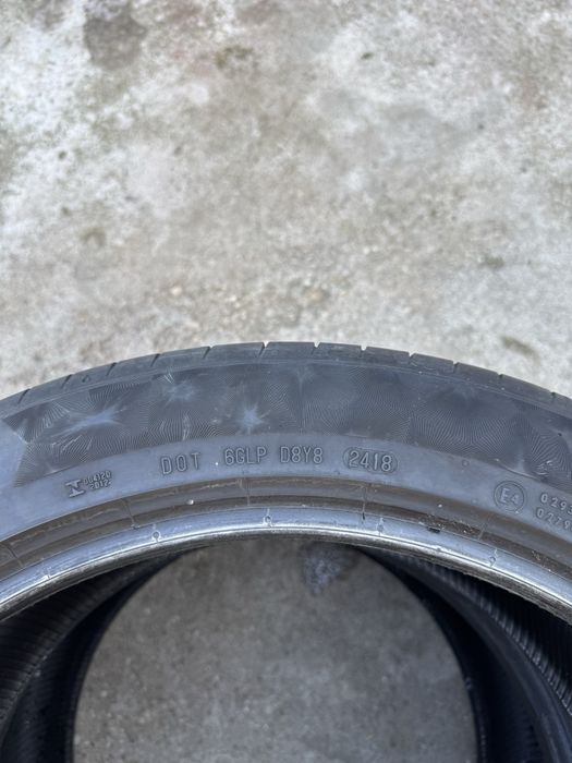 Vand 2 anvelope Continental de vara 275/40/20