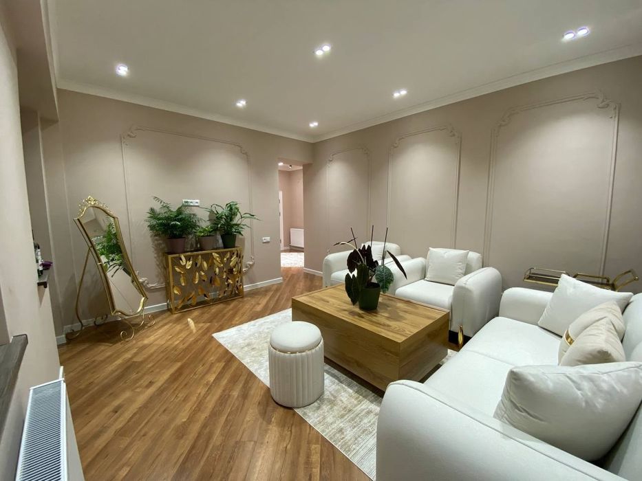 Эвро люкс квартира СРОЧНО СОТИЛАДИ.