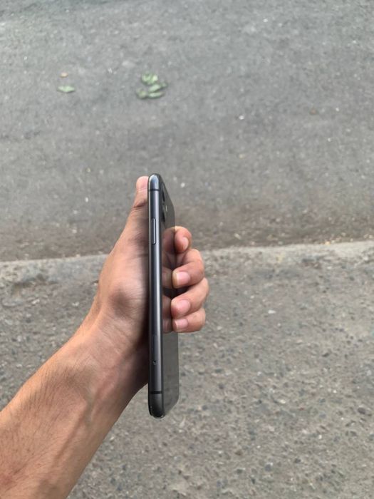 Iphone 11 64GB.