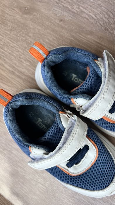 Кроссовки обувь 22 размер