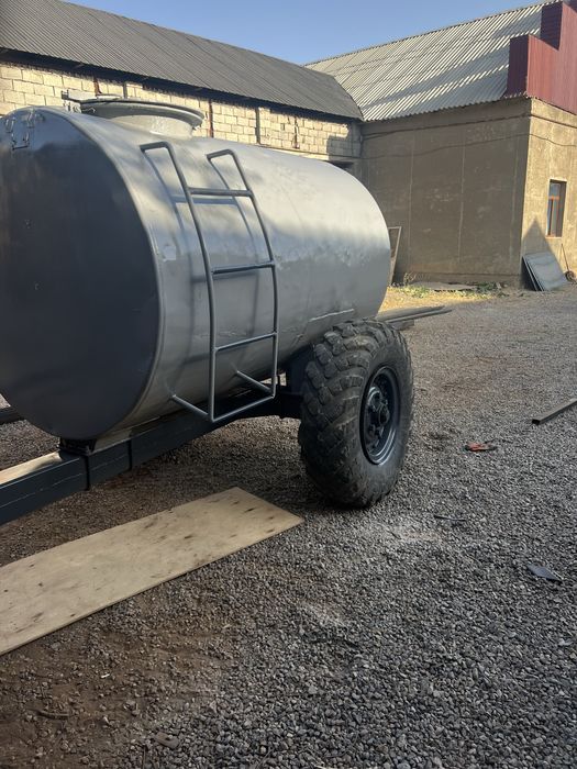 Бочка прицепная 3 тонна