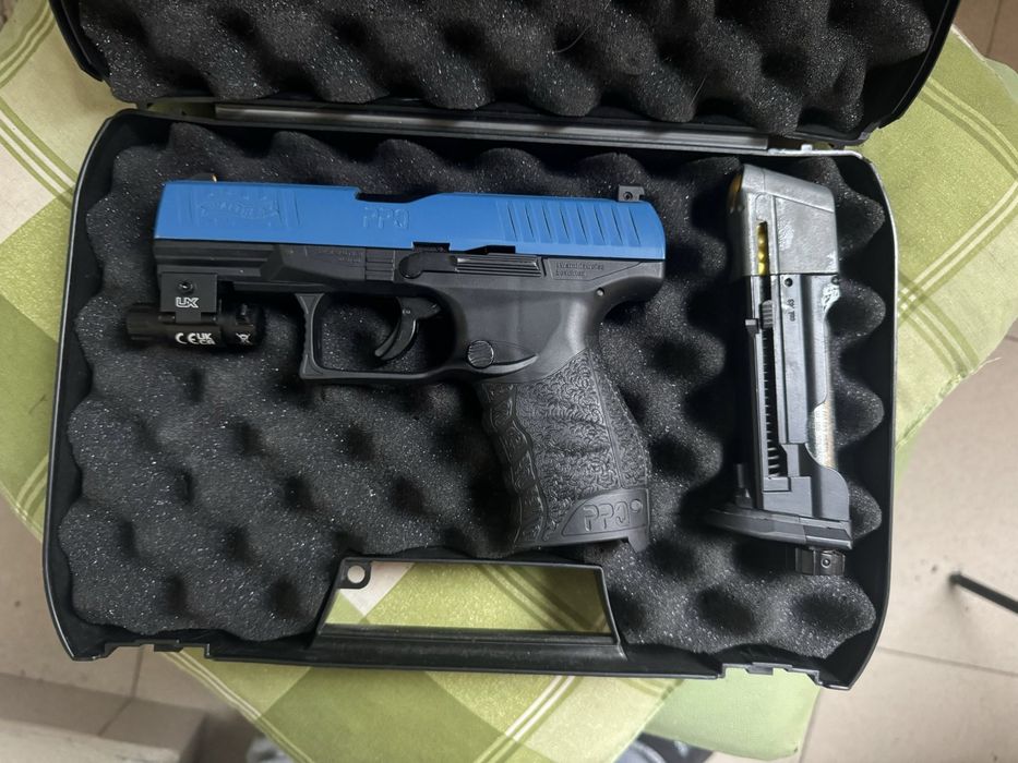 Vand pistol CO2 Umarex ppq m2