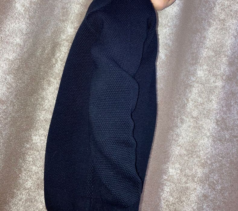 Кардиган б/у в хорошем состоянии