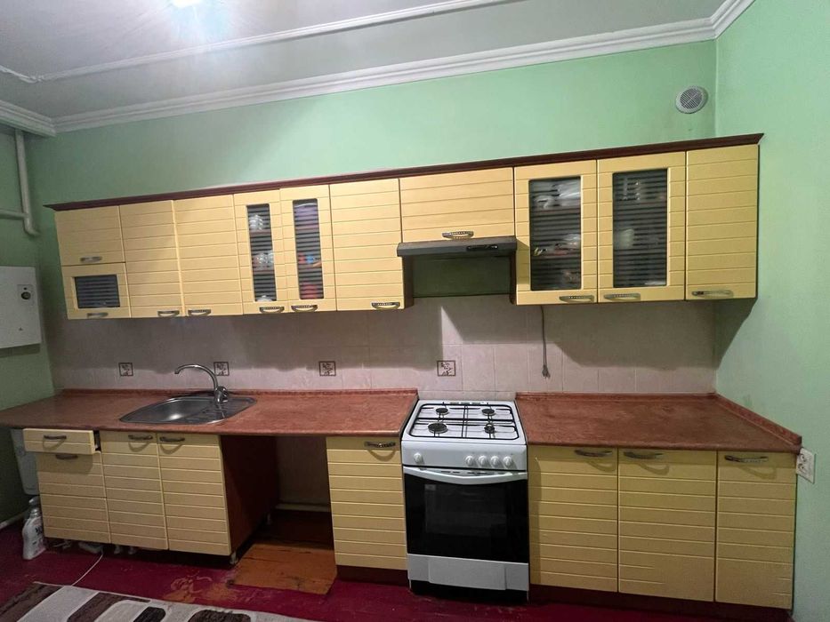Продам кухонную мебель