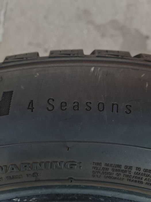 Всесезонни гуми 2 броя KUMHO Solus HA31 215 60 R16 дот 4220