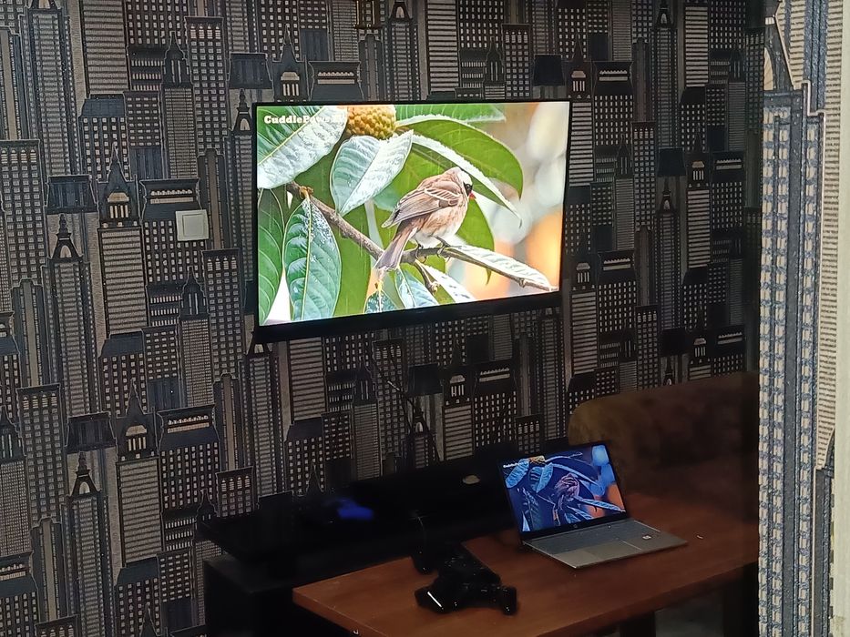 Телевизор Артел самсунг 50 тали смарт емас ишлаб зор ишлатиб турган те