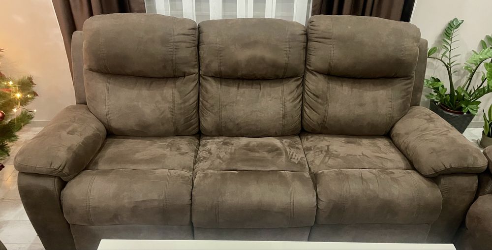 Диван с релакс механизми