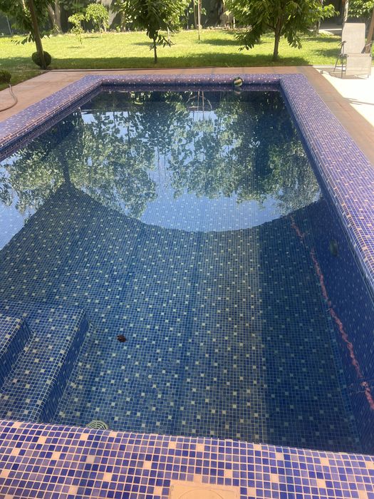 Мойка бассейнов установка фильтров замена песка