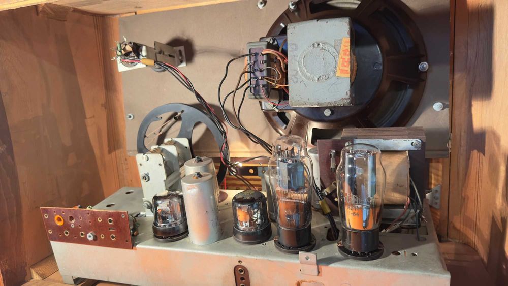 Ретро Лампово Радио AT-Super 660 Wk3 AEG