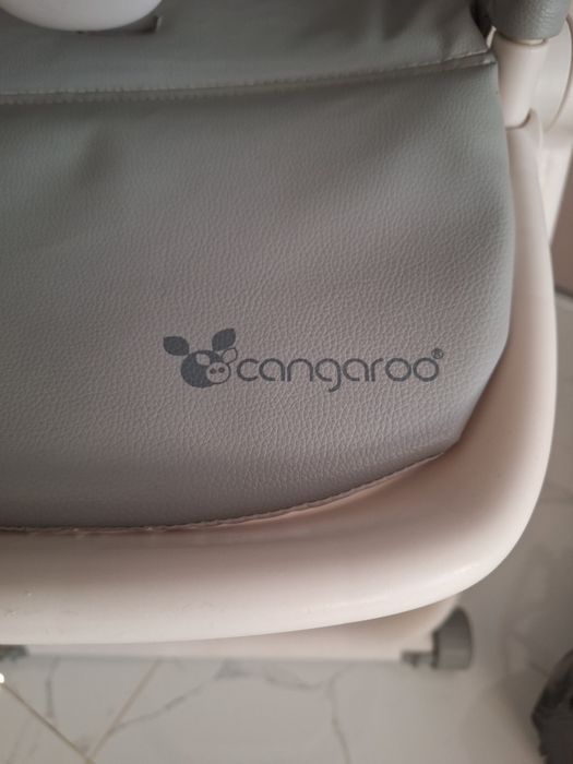 Столче за хранене Cangoroo