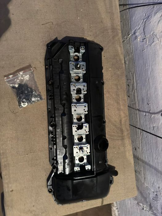 Капак на клапаните NTY