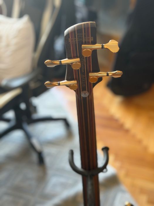 Бас китара - Ibanez sr2600 CBB