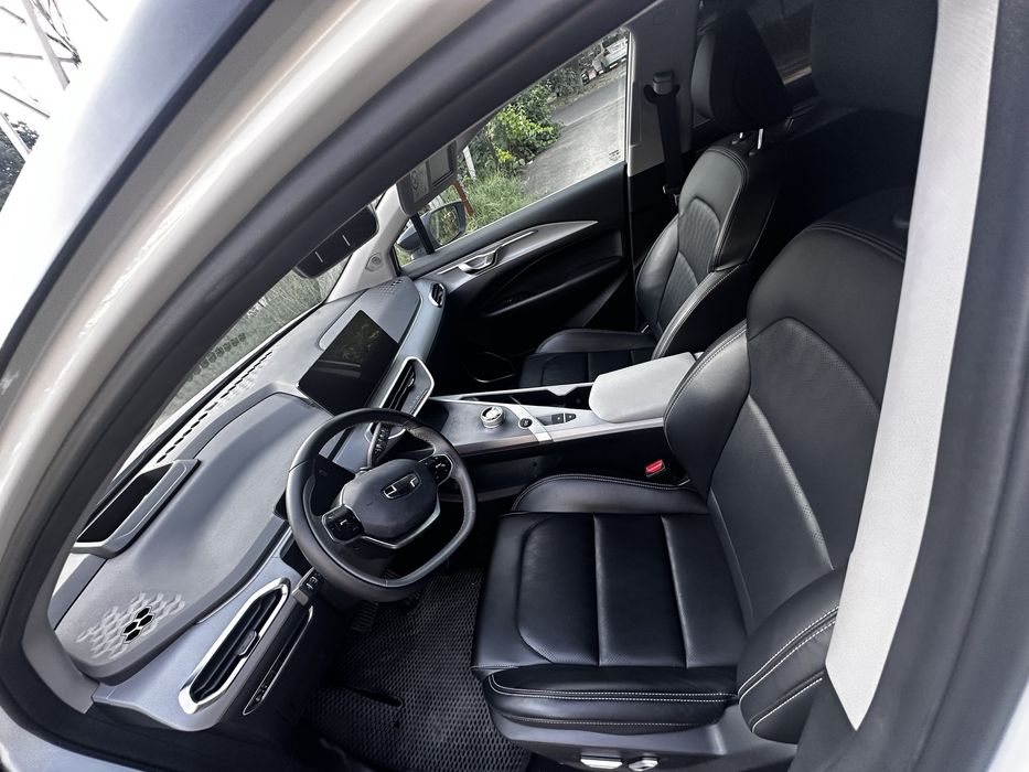 Geely geometry c
