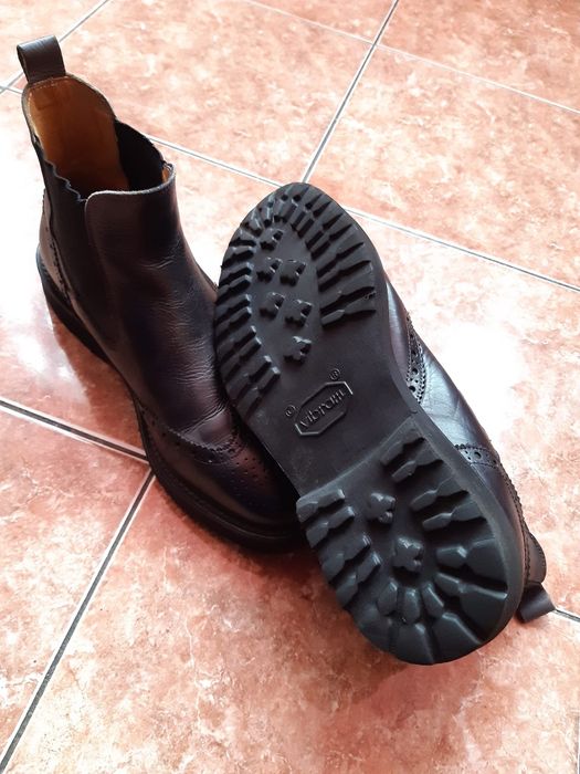 Cizme din piele naturala