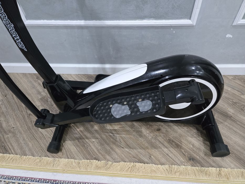 Продам тренажер эллипс