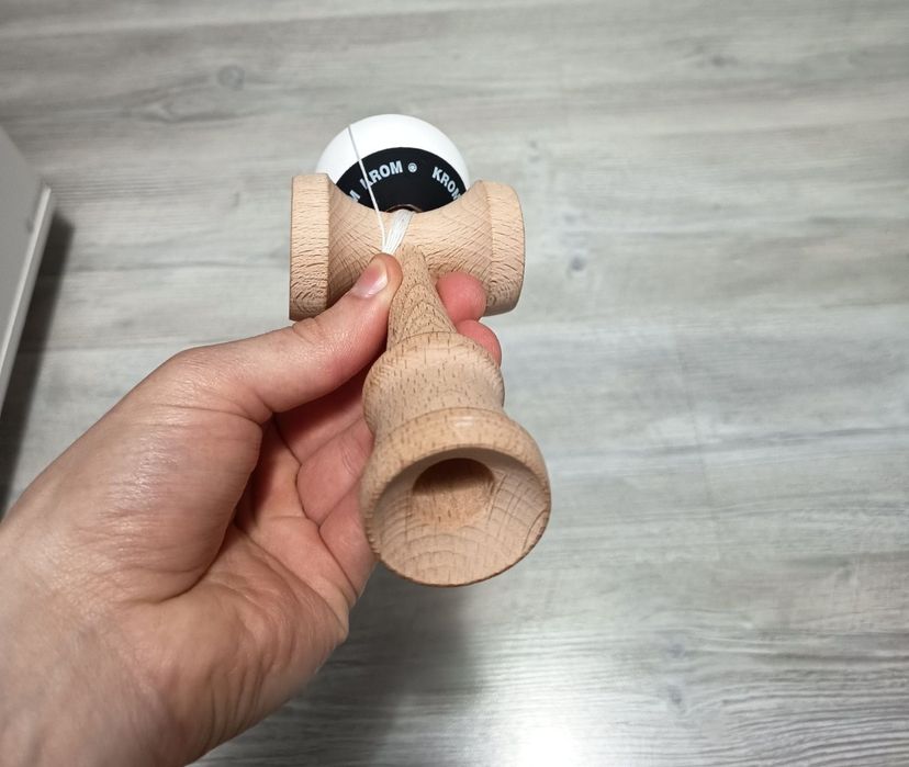 NEW! Kendama Krom.