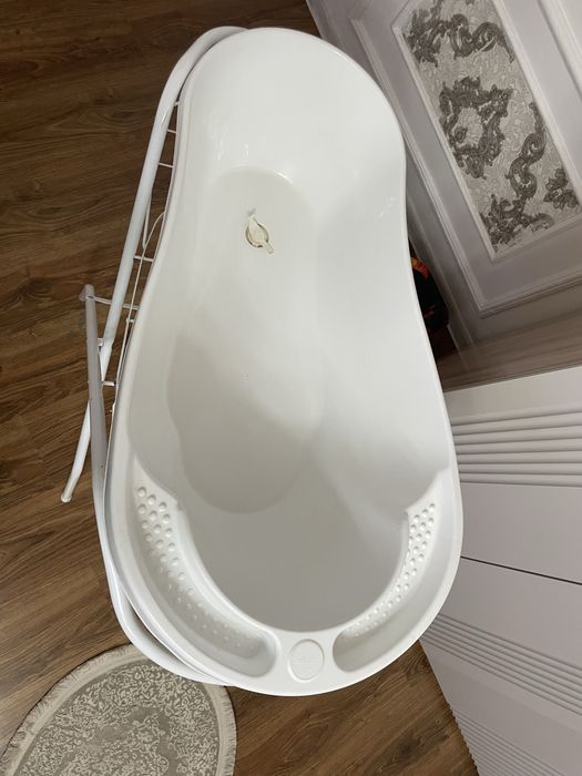 Ванна детская с подставкой