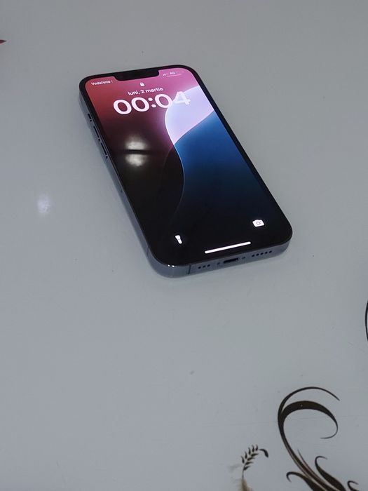 Vand iphone 13 pro  128 de gb