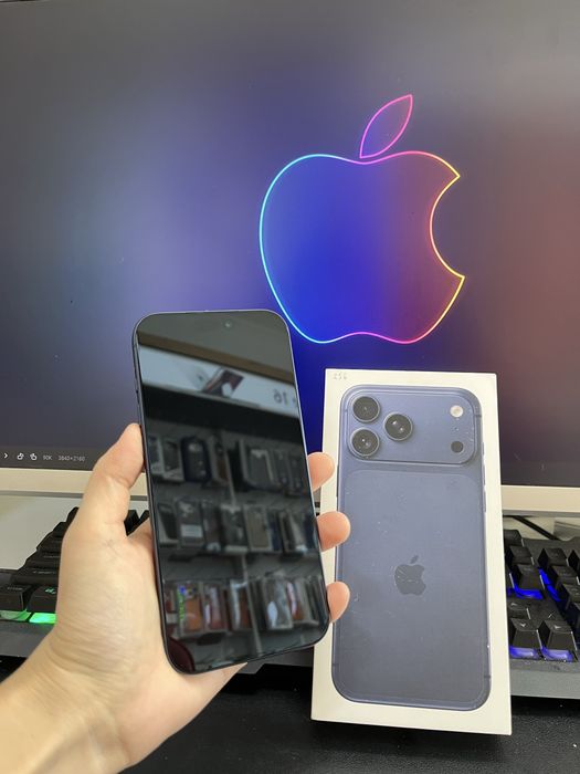 iPhone 17 про макс в идеальном состоянии