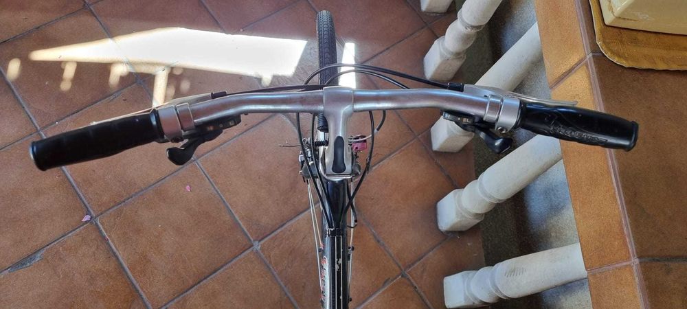 Bicicletă Trekking Oraș Creation Limited, Cadru Aluminiu