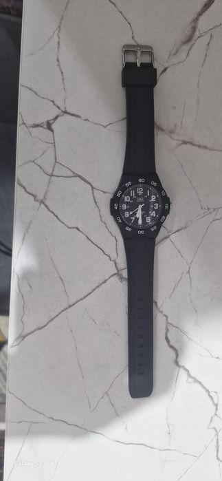 Часы мужские с стрелками