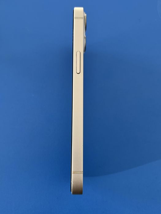 Продам Iphone 13