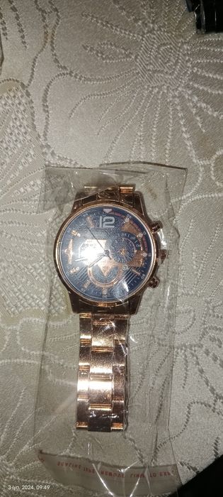 Qol soatlari sotiladi 100000mindan