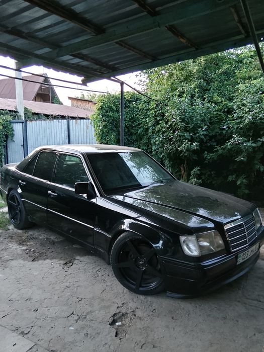 Продам  Мерседес Е320