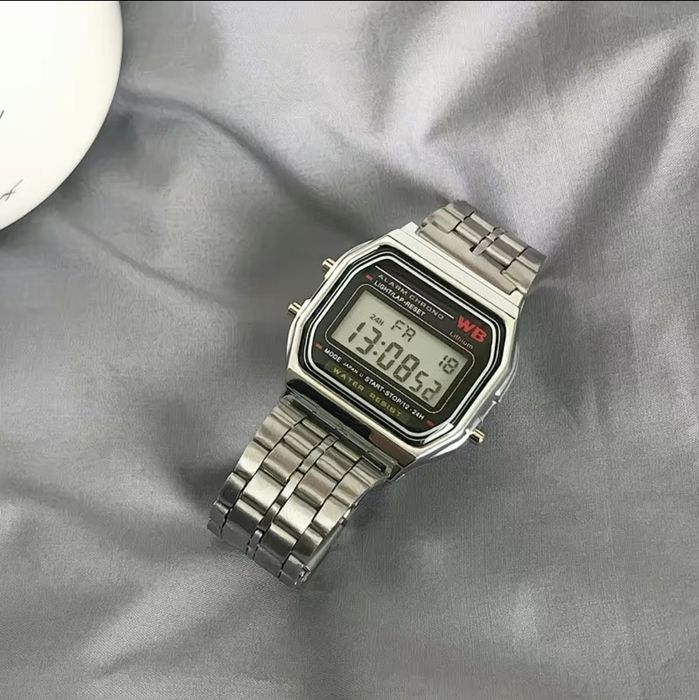 Часы CASIO, серебристые , цифровые