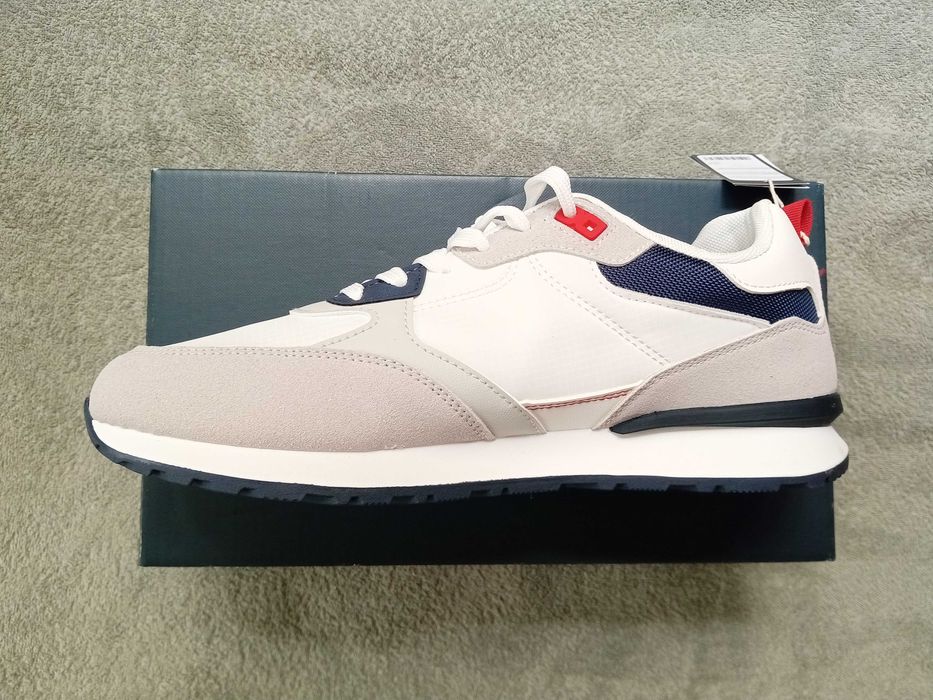 Мъжки маратонки (Сникърси)