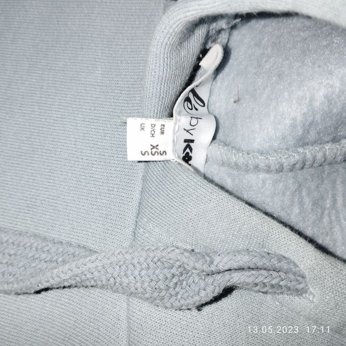 Голубая Толстовка