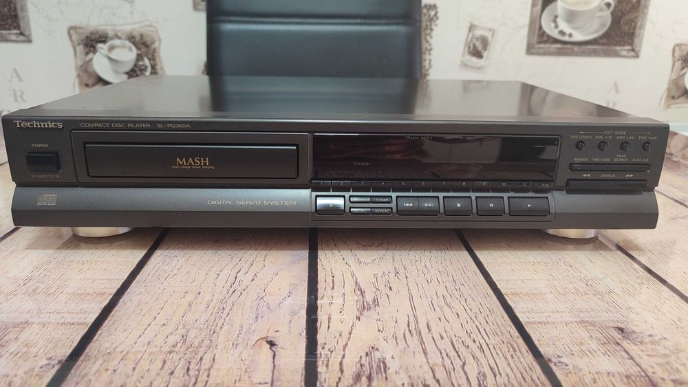 Amplituner Technics, CD player Technics