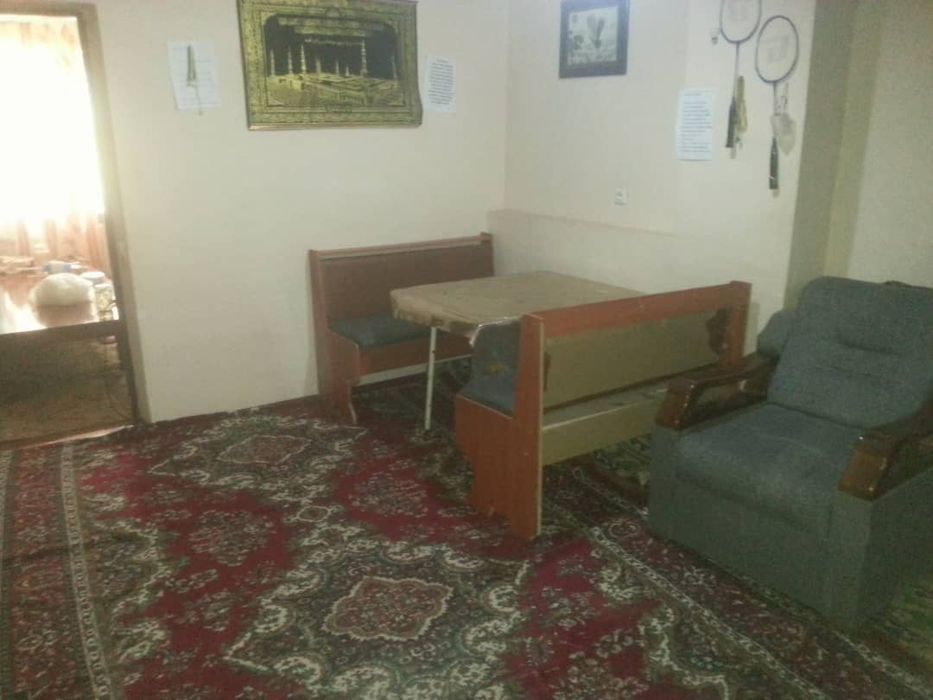 Продается коттедж за ЦУМОМ. Коттедж сотилади