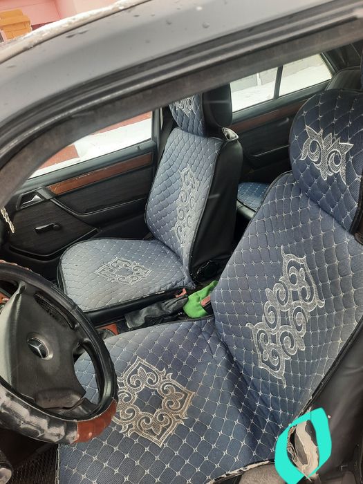 Авто чехол универсалный