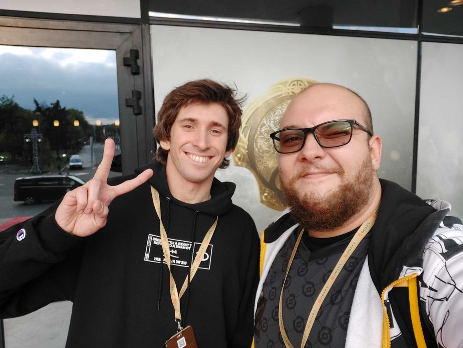 Service IT Reparații PC laptop PS5 Xbox SteamDeck București sector 2