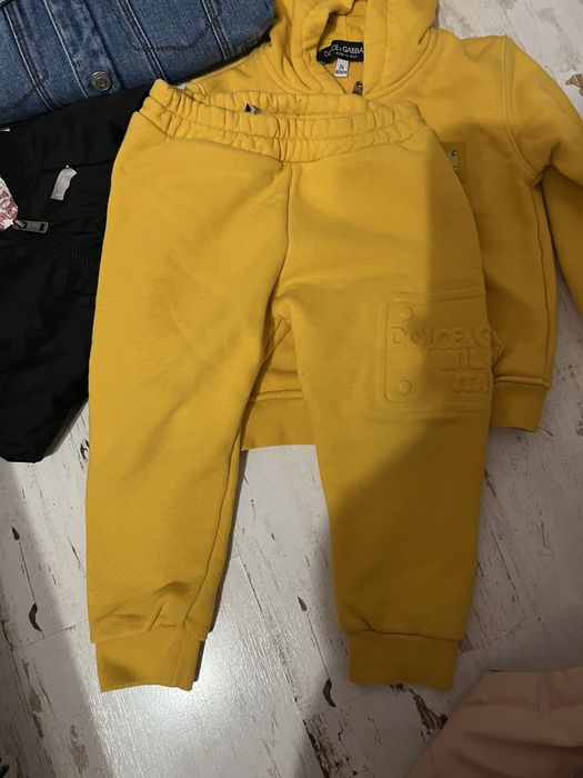 Дрешки за момче Zara,Levis,D&G