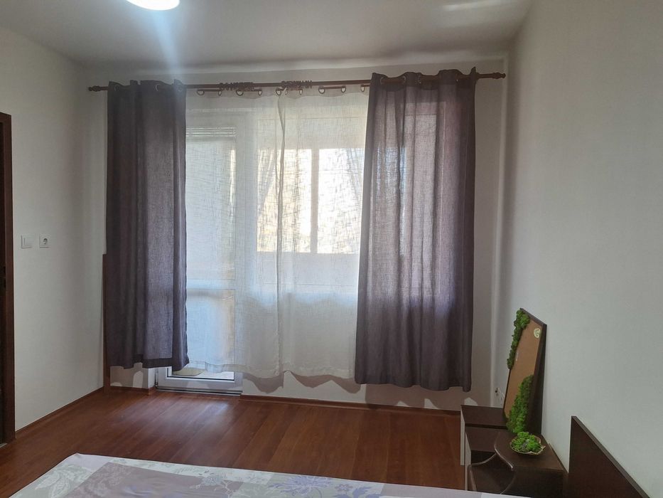 Дава се под наем Тристаен апартамент в Варна, Автогара - 90 кв.м за 561 € - Снимка #10