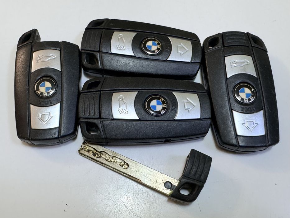 Оригинален ключ за BMW E60 E90 с платка