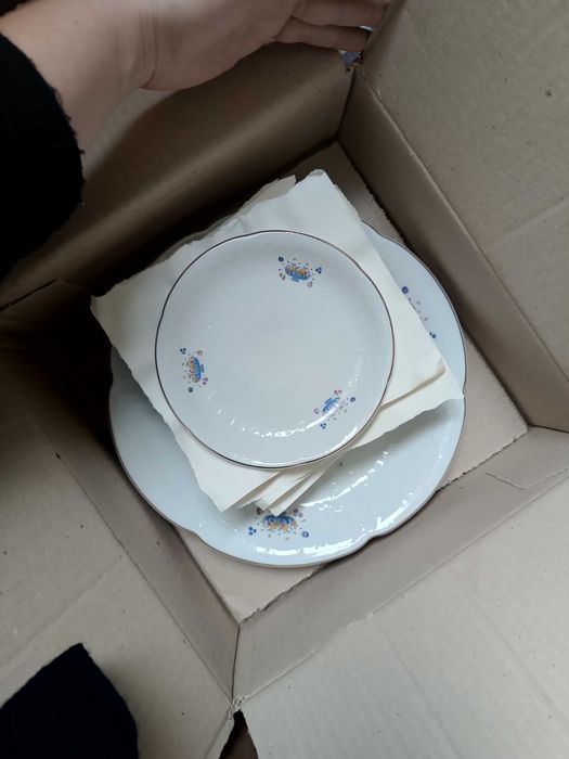 Нов порцеланов комплект за мезе/десерти