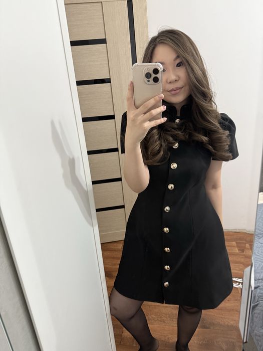 продам платье от бренда Lichi