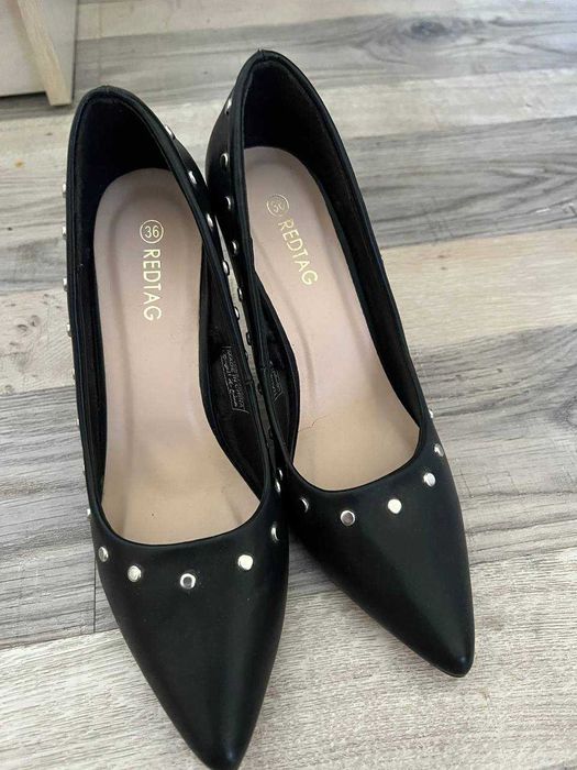 Продаю новые женские вещи из дома.